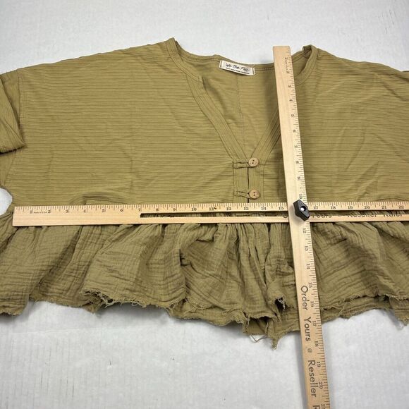 We The Free People Cropped Shirt Green Henley Long Sleeve Ruffled Boho Top SMALL - Picture 6 of 10